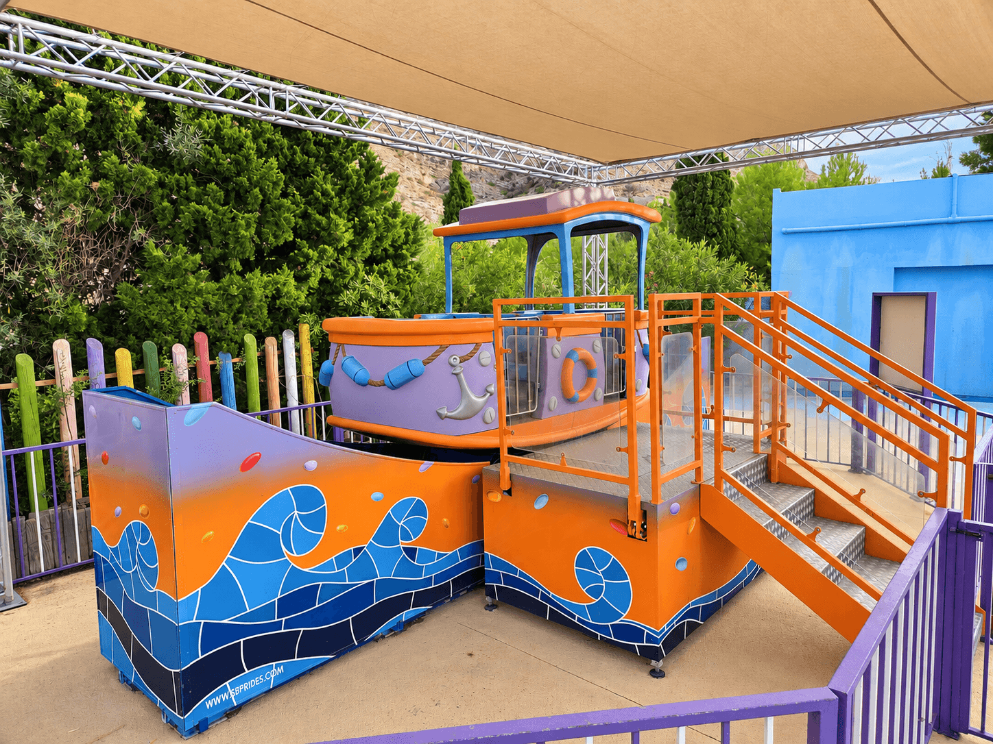 SBF Rides - Mini Twist Boat - Park Version - Year information will follow